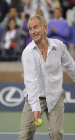 John McEnroe spielt auf der ATP Champions Tour